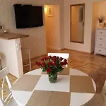 Apartment Kredytowa Warsaw